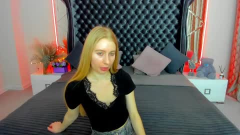 Alina online show from 05/13/26, 06:22