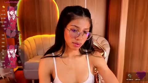 alina_b_ online show from 07/06/26, 08:11