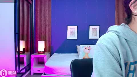 Alina online show from 09/19/25, 11:55