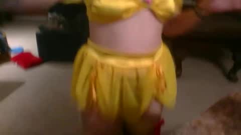 Alina and luke online show from 10/31/25, 02:45