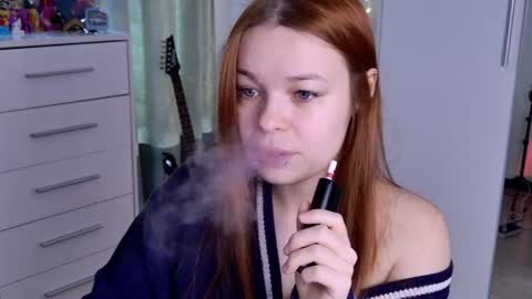 Snapshot of alinabae chatting on 04/01/26, 05:52 Alina and Ben online show from 04/01/26, 05:52