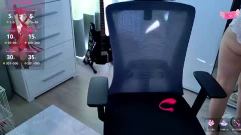 Alina and Ben online show from 06/20/26, 07:33