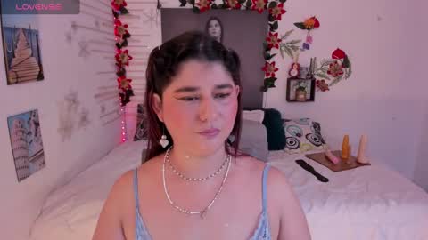 Snapshot of alinabozz1 chatting on 02/27/25, 08:53 alinabozz1 online show from 02/27/25, 08:53