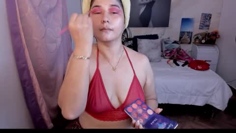 Snapshot of alinabozz1 chatting on 03/28/26, 04:45 alinabozz1 online show from 03/28/26, 04:45