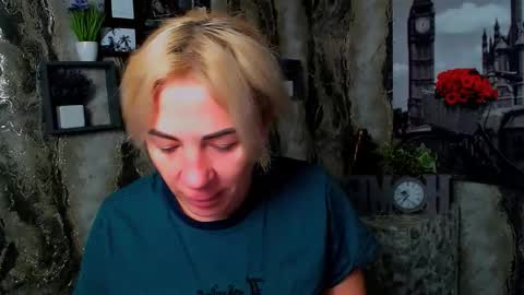 Alina online show from 10/20/25, 04:35