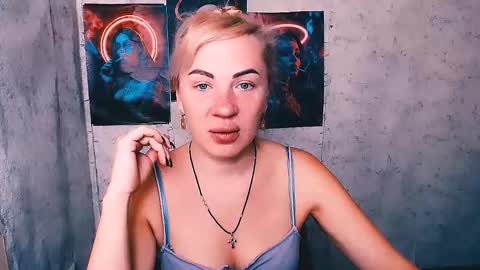 Alina online show from 10/21/25, 04:13