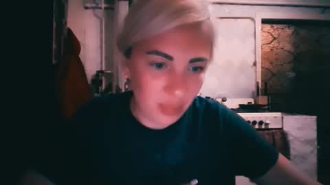 Snapshot of alinafrey_ chatting on 06/06/26, 06:12 Alina online show from 06/06/26, 06:12