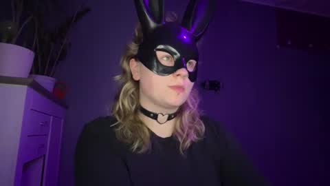 Alina online show from 06/17/26, 09:27