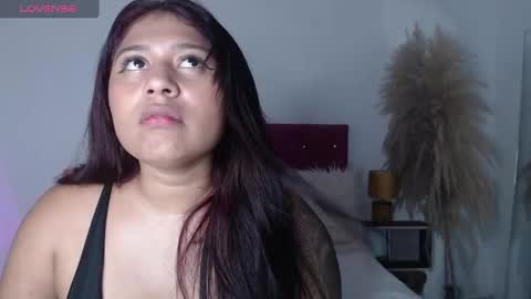 lili online show from 01/12/25, 04:00