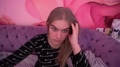 Snapshot of alinalemon chatting on 02/02/26, 01:32 Alina online show from 02/02/26, 01:32