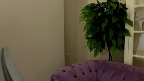Snapshot of alinalemon chatting on 04/01/26, 12:39 Alina online show from 04/01/26, 12:39