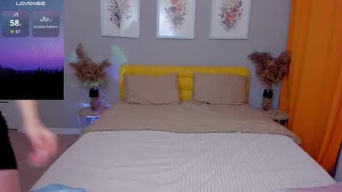 alinaocean online show from 11/14/25, 08:51