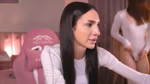 Snapshot of alinapulse chatting on 10/24/25, 11:39 alinapulse online show from 10/24/25, 11:39