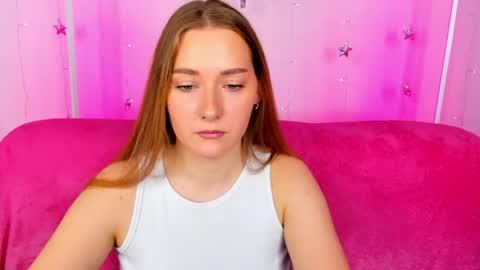 Snapshot of alinawise chatting on 04/06/26, 01:25 alinawise online show from 04/06/26, 01:25