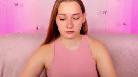 Snapshot of alinawise chatting on 04/13/26, 01:22 alinawise online show from 04/13/26, 01:22