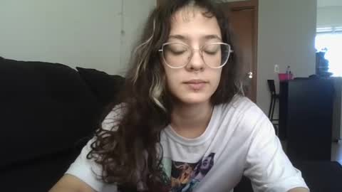 Snapshot of alinebani chatting on 07/02/26, 03:07 Aline online show from 07/02/26, 03:07