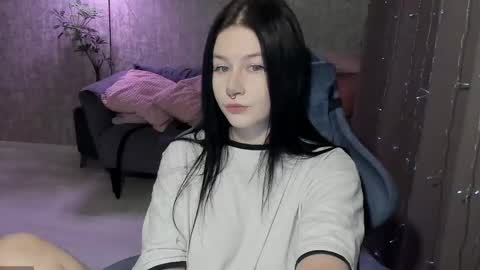 Aline Greeeen online show from 10/24/25, 03:58