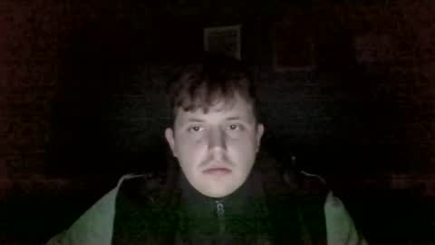 Snapshot of aliprcalica1 chatting on 03/01/26, 11:29 Chris online show from 03/01/26, 11:29