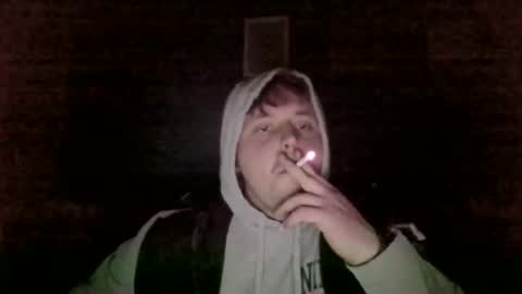 Snapshot of aliprcalica1 chatting on 03/12/26, 12:17 Chris online show from 03/12/26, 12:17