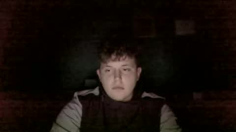 Snapshot of aliprcalica1 chatting on 04/10/26, 11:42 Chris online show from 04/10/26, 11:42