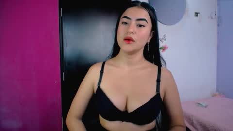 Snapshot of alis_jones__ chatting on 03/11/26, 08:59 Alis jines online show from 03/11/26, 08:59