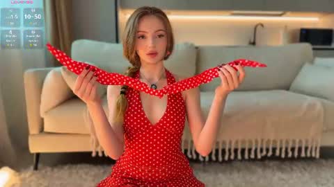 Snapshot of alis_molli chatting on 07/10/26, 03:03 Alisa but you can call me Molli online show from 07/10/26, 03:03