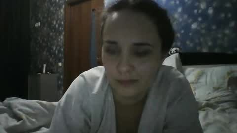 Snapshot of alisa07x chatting on 04/13/26, 02:33 Alisa07x online show from 04/13/26, 02:33