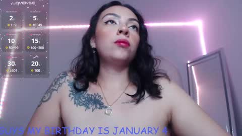 Alejandra online show from 01/03/25, 07:49