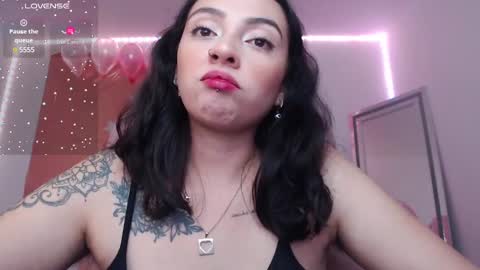 Alejandra online show from 01/05/25, 03:11