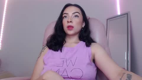 Alejandra online show from 02/07/25, 06:03