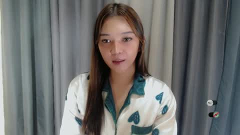 Shanti xhey online show from 02/19/25, 04:33