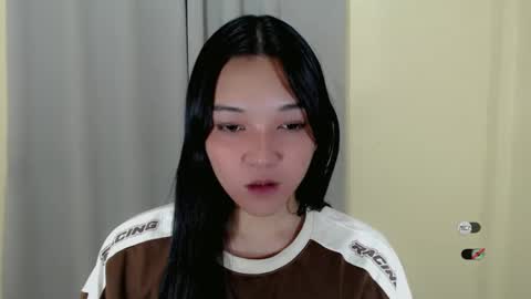 Shanti xhey online show from 03/12/25, 09:44