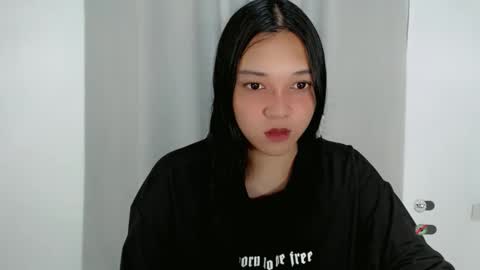 Shanti xhey online show from 09/14/25, 11:20