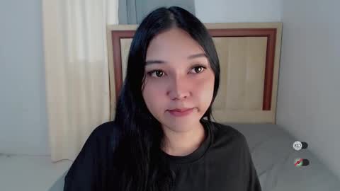 Shanti xhey online show from 11/24/25, 11:04