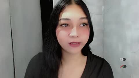 Shanti xhey online show from 11/28/25, 09:01