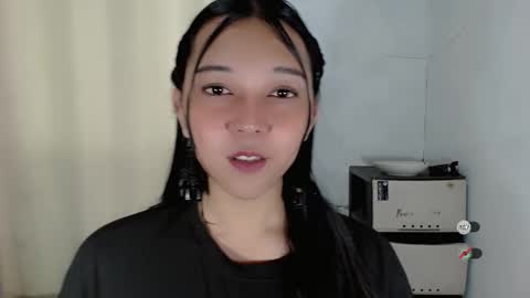 Shanti xhey online show from 12/16/25, 02:49