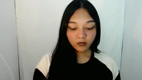 Snapshot of alisa_kiss_ chatting on 03/25/26, 11:00 Shanti xhey online show from 03/25/26, 11:00