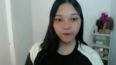 Snapshot of alisa_kiss_ chatting on 04/05/26, 04:37 Shanti xhey online show from 04/05/26, 04:37