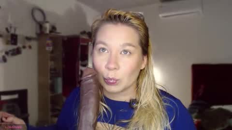 alisa_u online show from 05/26/26, 09:55