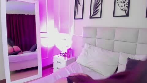     online show from 03/10/25, 07:50