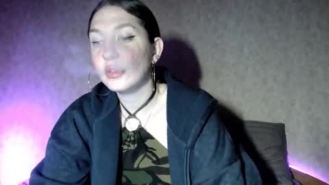 alisaadoll online show from 02/18/26, 12:56