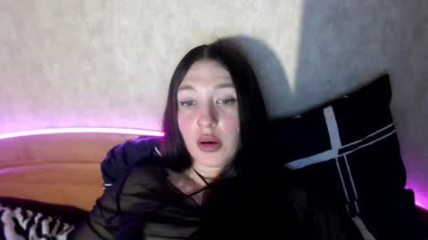 alisaadoll online show from 05/06/26, 01:49