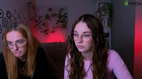 Alisa online show from 10/17/25, 12:52