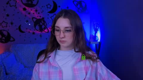Snapshot of alisabliss chatting on 04/21/26, 07:17 Alisa online show from 04/21/26, 07:17