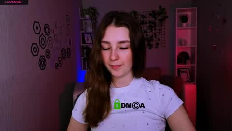 Snapshot of alisabliss chatting on 05/14/26, 10:11 Alisa online show from 05/14/26, 10:11
