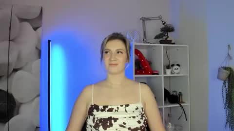 AlisaLady24 online show from 11/20/25, 07:08