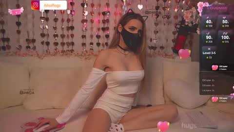 Snapshot of alisarogs chatting on 02/22/25, 09:26 Alisarogs online show from 02/22/25, 09:26