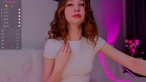 Snapshot of alisavine chatting on 03/10/26, 07:41 Alisa online show from 03/10/26, 07:41