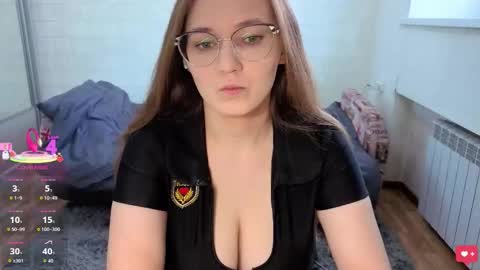 alisawyn online show from 11/05/25, 07:41