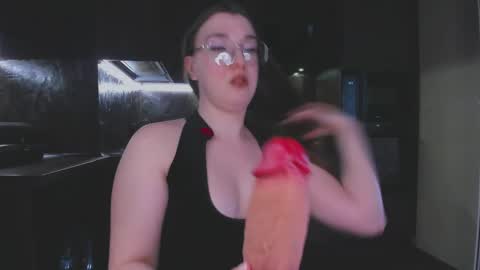 Alisa online show from 04/04/26, 10:13